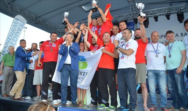 Zıpkınla Balık avı şampiyonası yapıldı.