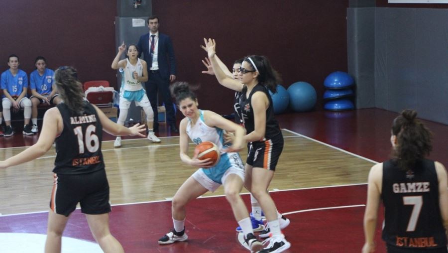 Onyedi Eylül Üniversitesi B.K.: 68 İstanbul Basketbol Feneri: 67