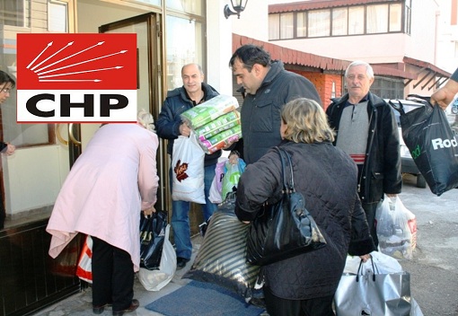 Akçay CHP`den Depremzedelere Destek