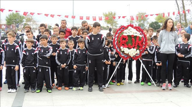 Beşiktaşlılardan görkemli kutlama