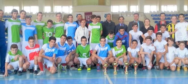 Mahalleler yarıştı