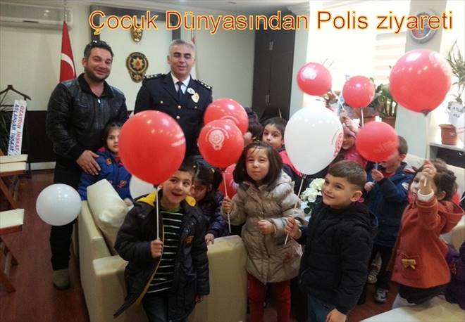 Çocuk dünyasında polis