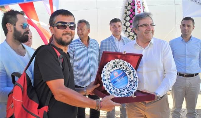Heykel sempozyumunda iki Bandırmalı