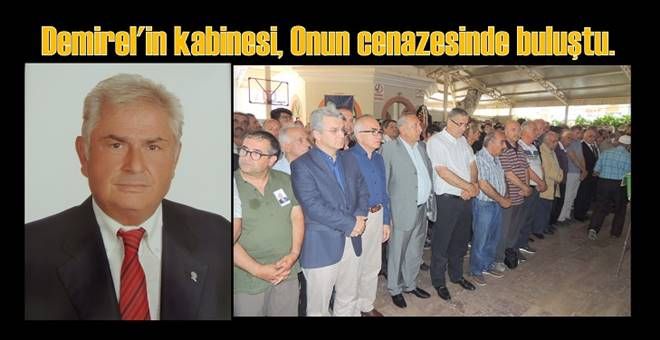 Devlet töreni gibi