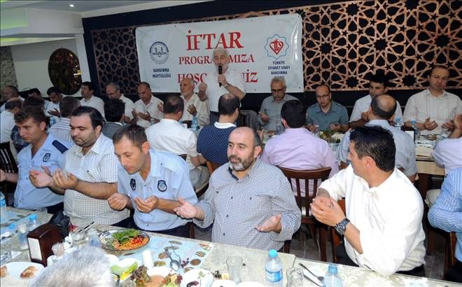 Müftülük, okul yöneticileri ile iftarda buluştu.