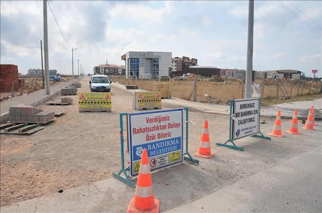 Mezarlık yolu yapılıyor