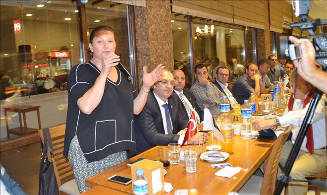 Özlem Sarı, Balıkesir Sanayi Odası´nın toplantısında konuştu