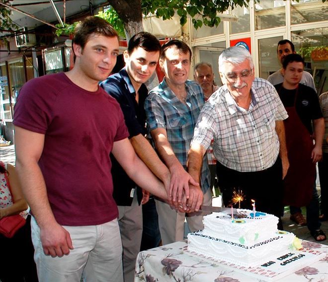 Yeni Erdek 41. yılın ı kutluyor