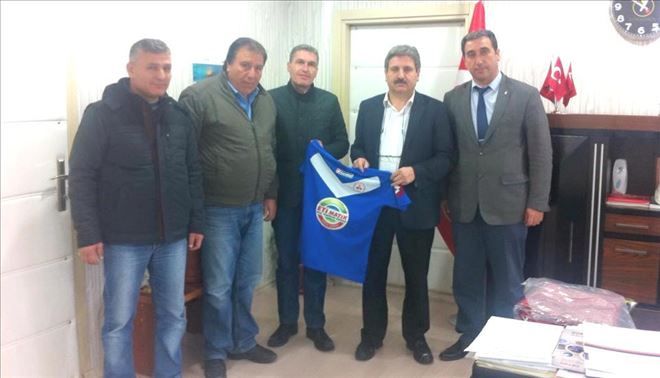  Etiborspor´dan, Müdür Ambar´a Özel Forma