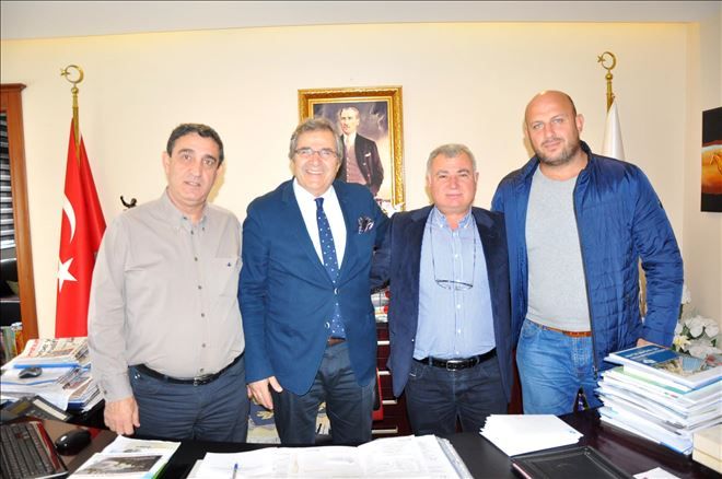 Ağa´dan, makama ziyaret