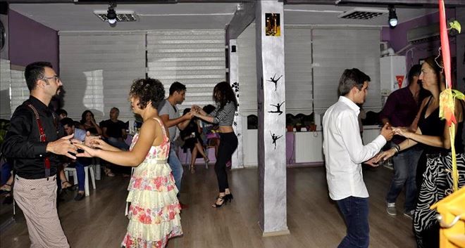 Hasat dans ve sanat stüdyosu sezonu açtı