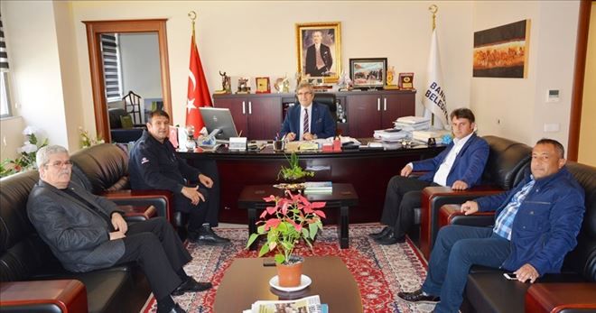 Sahil Yenice Muhtarından Başkan Mirza´ya ziyaret