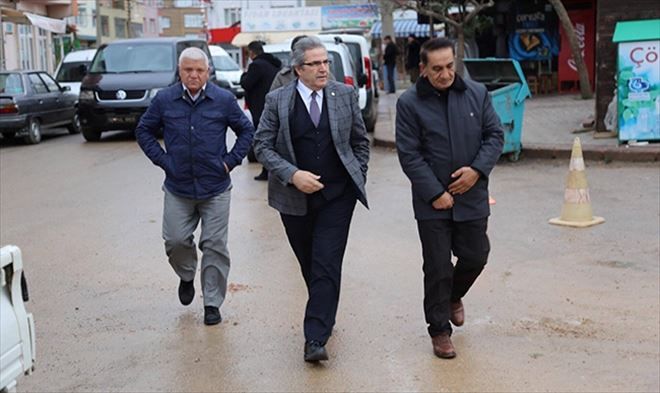 Fırsat buldukça halka gidiyor