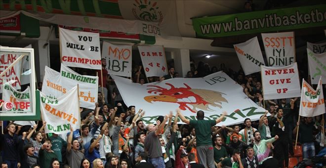 BASKETBOL de TARİHİ GECE