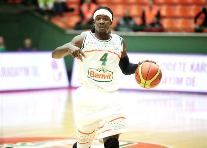 BANVİT COURTNEY FORTSON İLE YOLLARINI AYIRDI