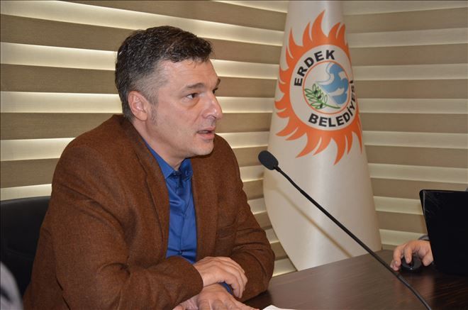 Erdek Belediye Meclisi toplandı.