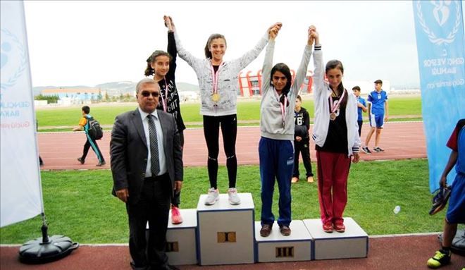 Atletizm ´de Nal toplattılar.