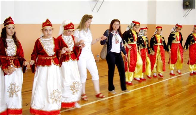 Gönen´de 23 Nisan Kutlamaları başladı.