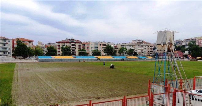 18 Eylül Stadı Bakıma Alındı