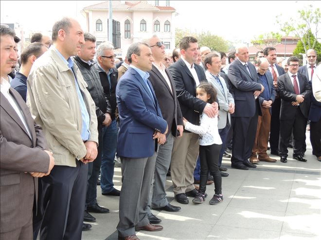 Kutlu Doğum Cuşkusu