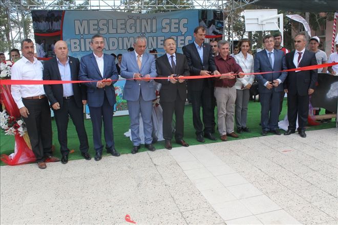 Edip Uğur açılış ve Muhtarlarla toplantı yaptı