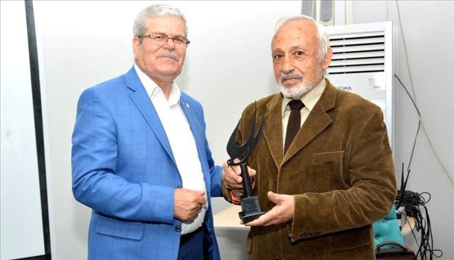 MEHMET BAYHAN´dan,  ?FOTOĞRAF VE ŞİİR?