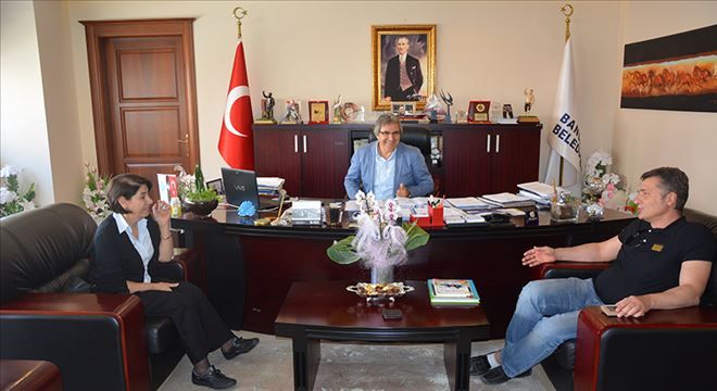 MİMARLARDAN BAŞKAN MİRZA´YA ZİYARET   