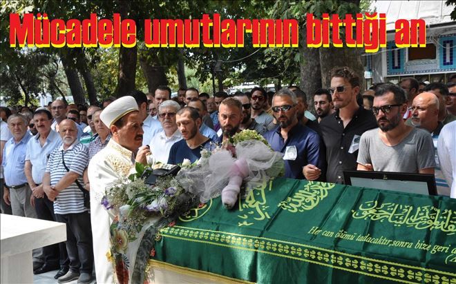 Derya gibi aktı gitti.