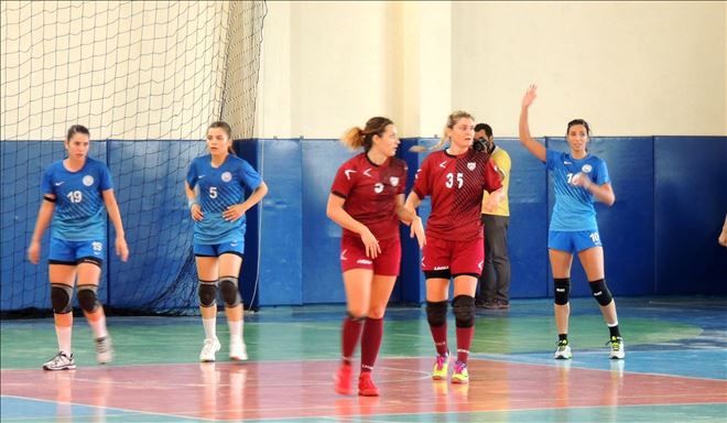 Bandırmaspor Kız Hentbol Takımı kupada yok
