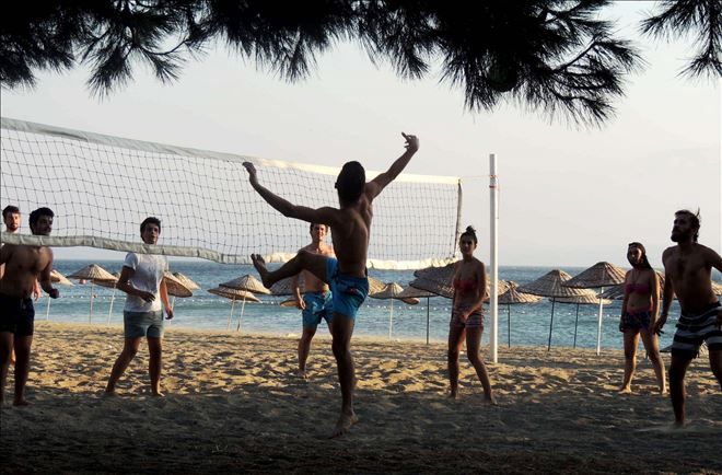 Erdek´te plaj voleybol turnuvası