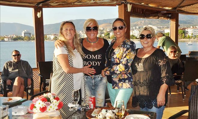 Robinson´da sıra dışı yaş günü
