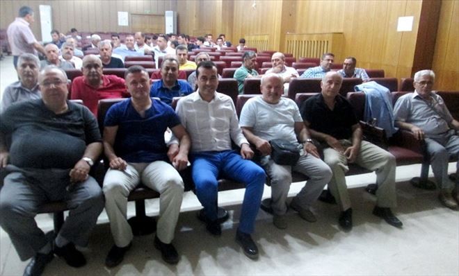 Hakemler seminere katıldı.