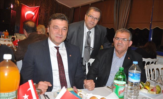 Girit ve Rumeli Mübadillerinden vefa gecesi
