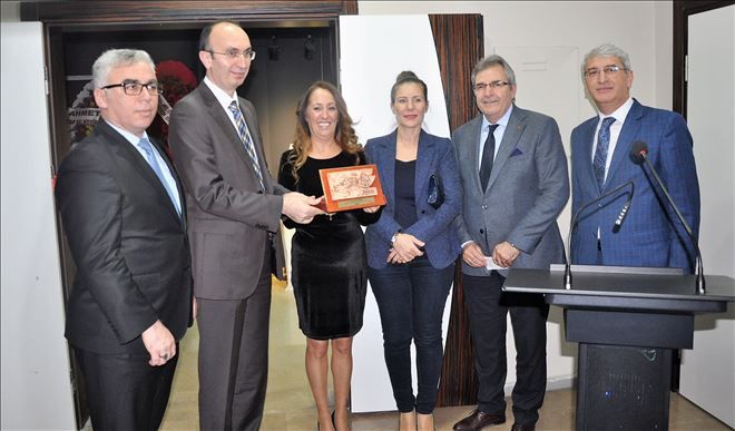 Cam´a hayat veren sanat