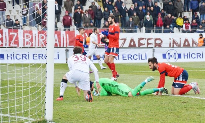 Bandırmaspor ateşle oynuyor.