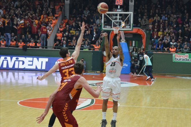 Banvitspor, Galatasaray´ı yine devirdi: 79-64