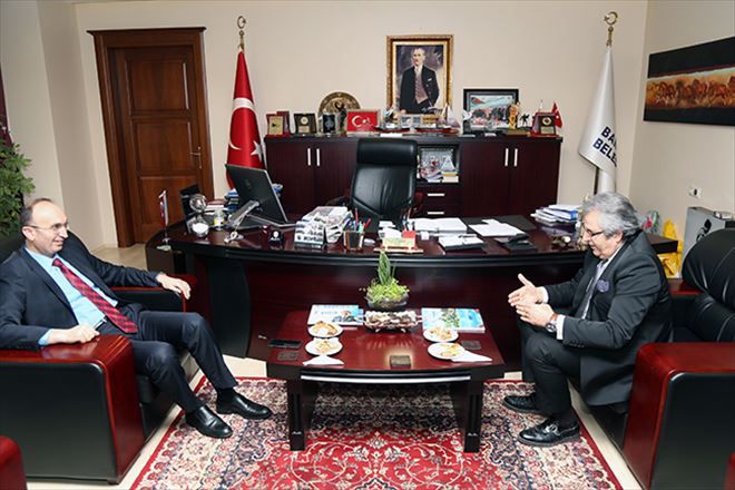 KAYMAKAM VE JANDARMA KOMUTANINDAN ZİYARET