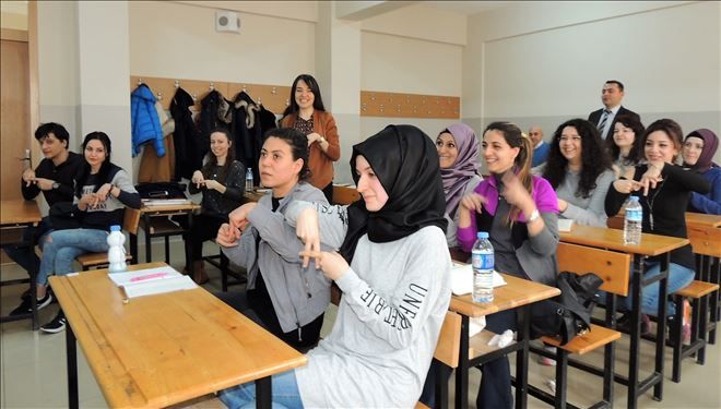 Halk Eğitim arı gibi!