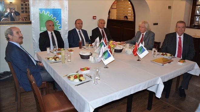 BANSİAD´dan vefa gecesi