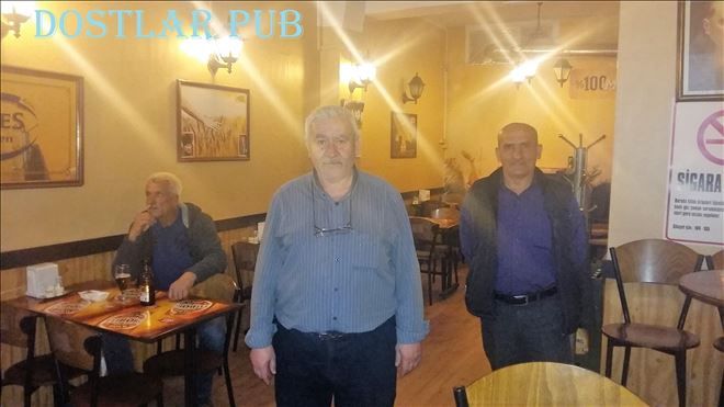 Belenli, Dostlar Pub´ta