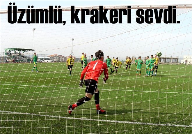 Üzümlü zirvede sekiz köşe