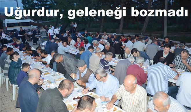 Emre köy´de İftar geleneği devam etti.