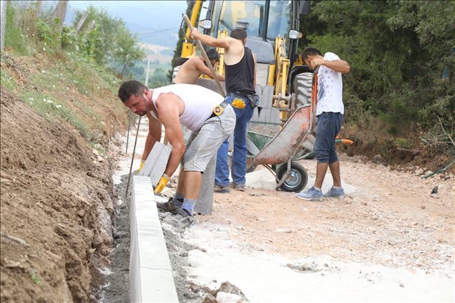 YOL YAPIM ÇALIŞMALARI BAŞLADI