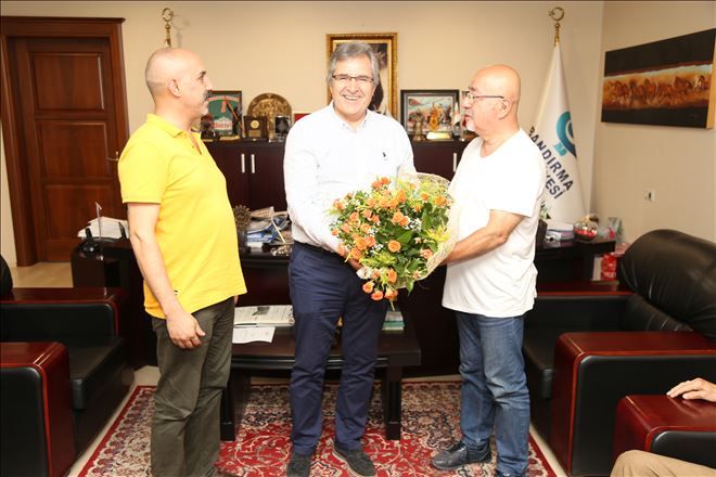 İstiklal AVM de açılış zamanı