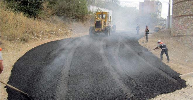 Yalı sokak sıcak asfalta kavuştu