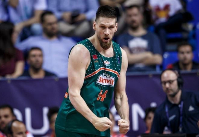 Banvit´in Slovenyalı pivotu Gasper Vidmar