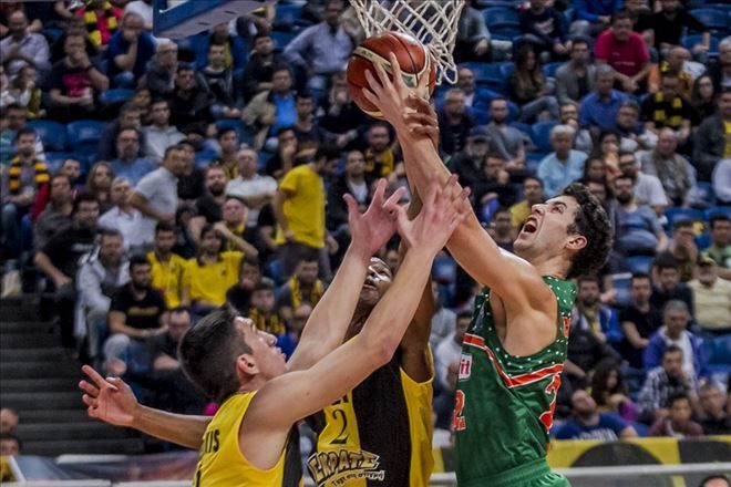 BANVİT AVRUPA´DA ZAFER PEŞİNDE