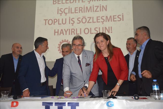 Toplu sözleşme imzaları atıldı.