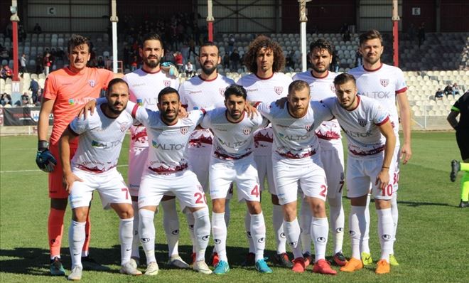 Bandırmaspor, lider önünde