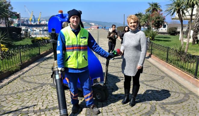 ÇÖP KONTEYNERLERİ YENİLENDİ